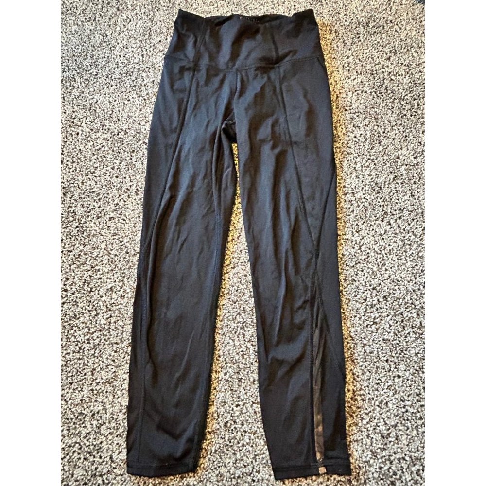 Athleta lightning Capri leggings black xxs D37